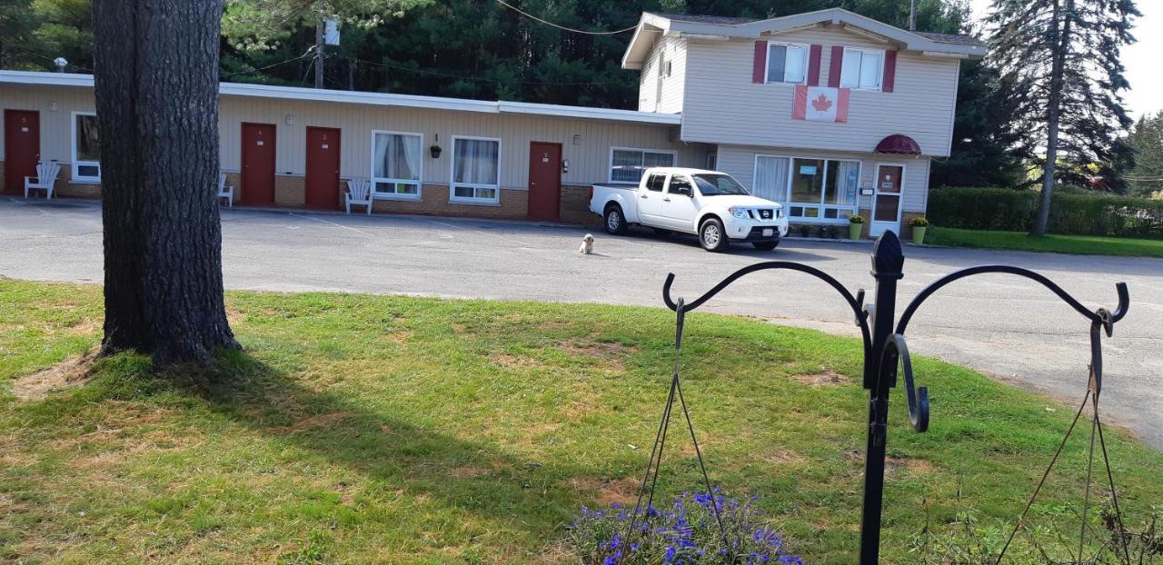 Pine Grove Motel Sault Ste. Marie Eksteriør bilde